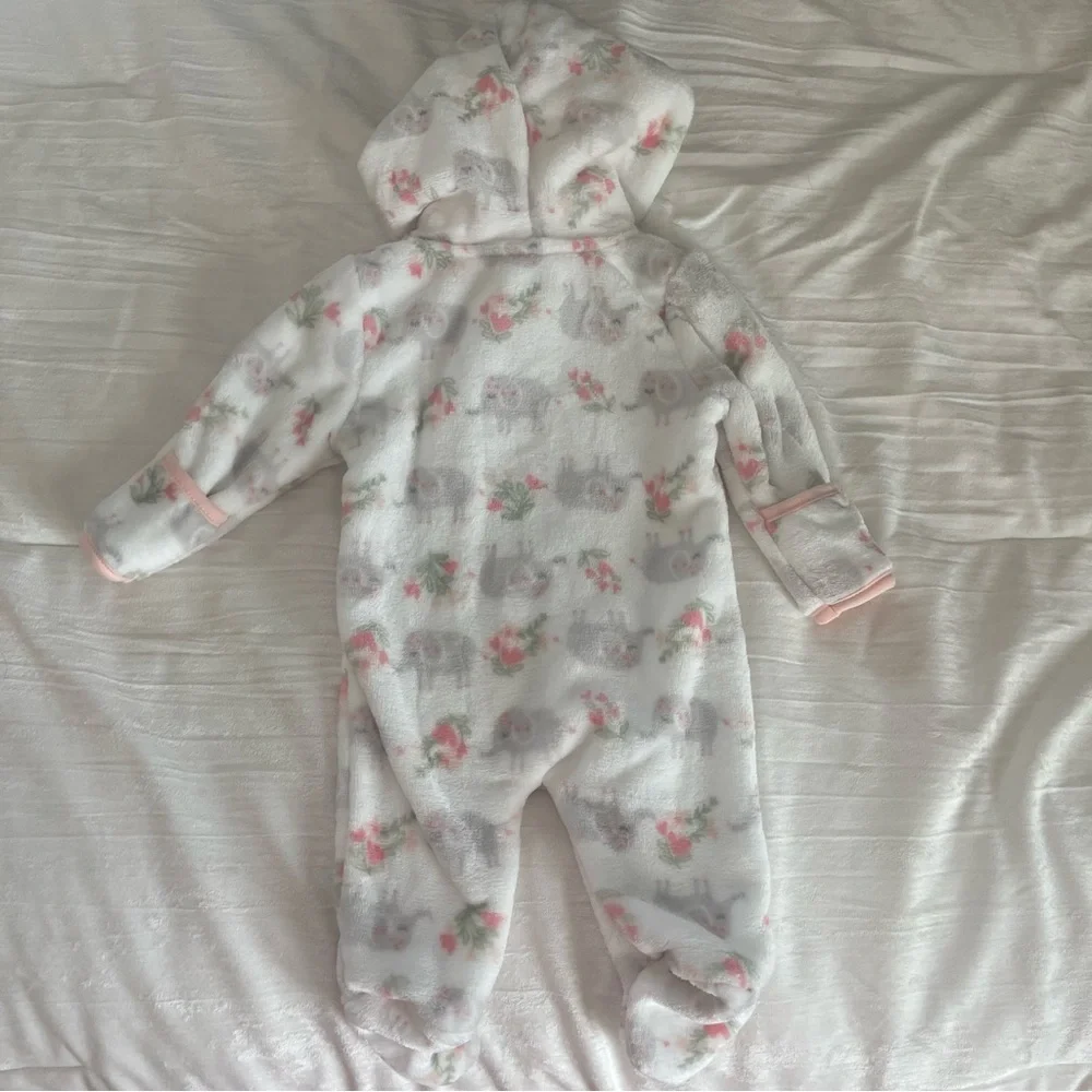 Baby girls Little Beginnings 0-3 month fleece onesie footed outdoor hood NEW